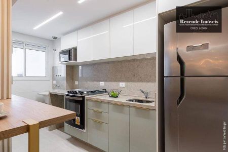 8_photo/94dce5a99b.e27c8bf4c55b71c6-ATLAS-b45b6130-0029-4b89-8b4e-a58668299846.jpg de apartamento à venda com 3 quartos, 77m² em Cristo Rei, Curitiba