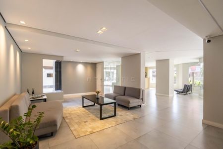 29_photo/94dce5a99d.7a69ff73eb43ff8d-ATLAS-0b9eb724-c26b-471e-8e86-029d0baae758.jpg de apartamento à venda com 3 quartos, 85m² em Cristo Rei, Curitiba