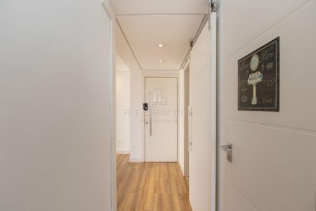 11_photo/94dce5a99d.7a69ff73eb43ff8d-ATLAS-0fd31de3-86df-477a-9420-477ac3c4c050.jpg de apartamento à venda com 3 quartos, 85m² em Cristo Rei, Curitiba