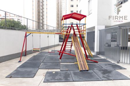 37_photo/94dce5a99d.d6186ffed56e7897-ATLAS-c11e02c0-41ca-48ef-8b60-927cc318697f.jpg de apartamento à venda com 3 quartos, 85m² em Cristo Rei, Curitiba