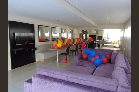 7_photo/94dce5a9b7.98cf39ec7952f033-ATLAS-460e2bea-e21f-4c43-8ff6-a590872c8c3c.jpg de apartamento para alugar com 1 quarto, 49m² em Cristo Rei, Curitiba