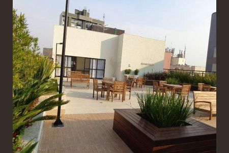 43_photo/94dce5a9b7.98cf39ec7952f033-ATLAS-6b8a2208-8ea6-4a03-9243-528744417c35.jpg de apartamento para alugar com 1 quarto, 49m² em Cristo Rei, Curitiba