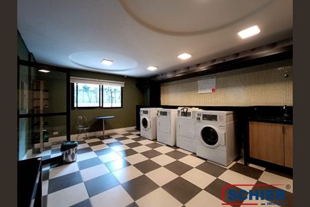 29_photo/94dce5a9b7.98cf39ec7952f033-ATLAS-e68cb26e-41b1-4689-aff6-d97e6de2c0f7.jpg de apartamento para alugar com 1 quarto, 49m² em Cristo Rei, Curitiba