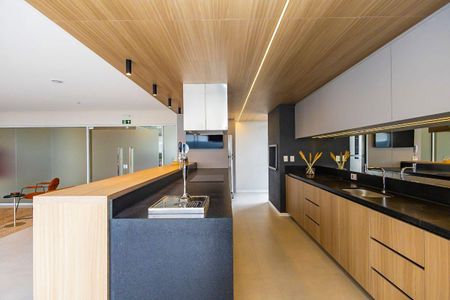 22_photo/94dce5a9b7.aafc750051720c32-ATLAS-fe0d83c3-6c8f-4a79-b899-9b6c3f6d7225.jpg de apartamento à venda com 3 quartos, 148m² em Cristo Rei, Curitiba