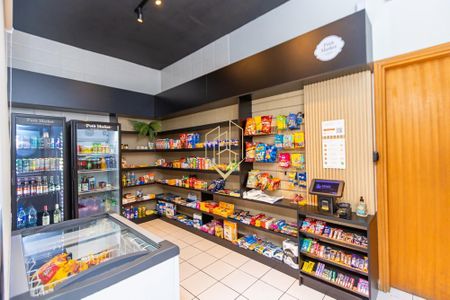 3_photo/94dce5a9b7.c7048a8dc0618162-ATLAS-d84dfccd-e614-45bd-b7c0-d01a48abb250.jpg de apartamento à venda com 3 quartos, 76m² em Cristo Rei, Curitiba