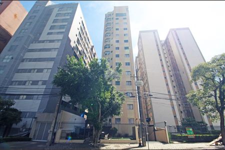 1_photo/94dce5a9b9.0deb1c52df760da9-ATLAS-307e5fc4-d701-4f6d-be32-b840e8dafff4.jpg de apartamento para alugar com 1 quarto, 32m² em Cristo Rei, Curitiba