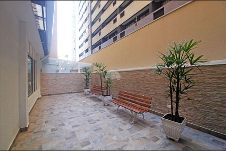 13_photo/94dce5a9b9.f5bcee8a48cc4539-ATLAS-41f2b9d4-3320-45e1-86bc-ebafebf64ccf.jpg de apartamento à venda com 1 quarto, 27m² em Cristo Rei, Curitiba