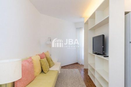 1_photo/94dce5a9c7.28f6ec5d72603be5-ATLAS-00a59680-920f-435a-8076-8a2562995916.jpg de apartamento para alugar com 2 quartos, 39m² em Cristo Rei, Curitiba
