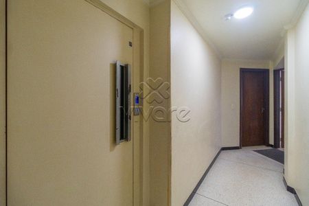 20_photo/94dce5a9c7.28f6ec5d72603be5-ATLAS-c69f7be4-9c4d-4afa-8d76-50ff65ccdf15.jpg de apartamento à venda com 2 quartos, 33m² em Cristo Rei, Curitiba