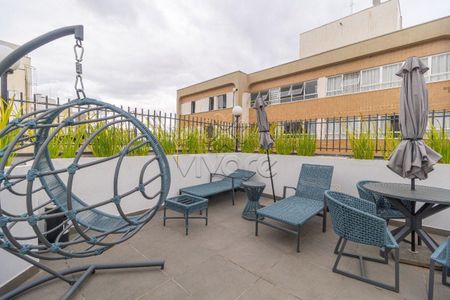 24_photo/94dce5a9c7.28f6ec5d72603be5-ATLAS-cb24e5a4-6f65-4ef3-a8c2-b91e9336ba34.jpg de apartamento à venda com 2 quartos, 33m² em Cristo Rei, Curitiba