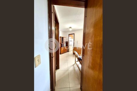 9_photo/94dce5a9c7.6873bde138cae51f-ATLAS-23e00edb-b853-44cd-bd18-8bc29232035a.jpg de apartamento para alugar com 1 quarto, 39m² em Cristo Rei, Curitiba