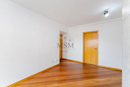 5_photo/94dce5a9cf.8cbbc6e43ead3576-ATLAS-94edf5ec-7d21-49a8-b590-d724fcf1bc9c.jpg de apartamento à venda com 3 quartos, 73m² em Cristo Rei, Curitiba