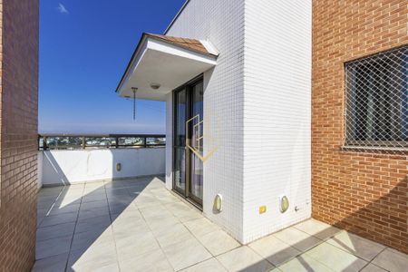 10_photo/94dce5a9e3.2bd6c31d73845aaa-ATLAS-8d27525f-64ab-417b-842b-b7a0a67157ca.jpg de apartamento para alugar com 2 quartos, 67m² em Cristo Rei, Curitiba