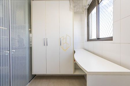 5_photo/94dce5a9e3.2bd6c31d73845aaa-ATLAS-947e3ea4-0c02-4bb7-acb2-98e66509a2ef.jpg de apartamento à venda com 2 quartos, 141m² em Cristo Rei, Curitiba