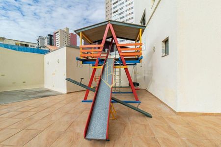 30_photo/94dce5a9e3.2bd6c31d73845aaa-ATLAS-a7eca085-563e-42e9-8f27-9441f1715955.jpg de apartamento à venda com 3 quartos, 142m² em Cristo Rei, Curitiba