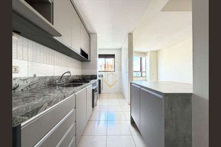 8_photo/94dce5a9e3.2bd6c31d73845aaa-ATLAS-ef5968b3-b238-4c84-9b85-78ccd018a674.jpg de apartamento à venda com 3 quartos, 142m² em Cristo Rei, Curitiba