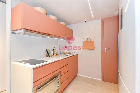 2_photo/94dce5a9e5.6cfae7307d3dcc57-ATLAS-443f046b-6c86-4388-b67e-8dee4c0b028f.jpg de kitnet/studio à venda com 0 quarto, 31m² em Cristo Rei, Curitiba