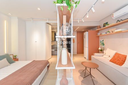 7_photo/94dce5a9e7.4a7708b419391496-ATLAS-2f4bc280-3803-4e86-893a-a74f9387213b.jpg de apartamento à venda com 1 quarto, 33m² em Cristo Rei, Curitiba