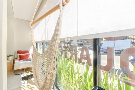 20_photo/94dce5a9e7.4a7708b419391496-ATLAS-5c76af1c-8dfa-4670-9b39-a7b3f30c716f.jpg de apartamento à venda com 1 quarto, 33m² em Cristo Rei, Curitiba