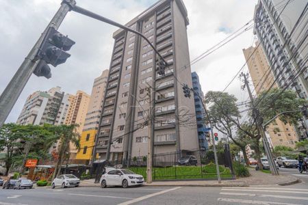 5_photo/94dce5a9eb.b7a28b76476596d7-ATLAS-26a8bcd6-9c02-4f3f-82e3-11206edf13ef.jpg de apartamento à venda com 2 quartos, 60m² em Cristo Rei, Curitiba