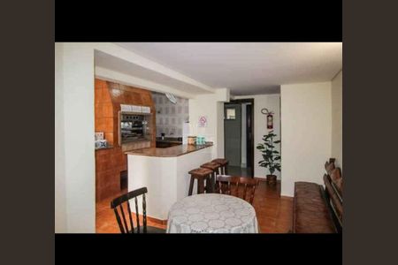 7_photo/94dce5a9fb.7d01d2ab176dea69-ATLAS-0aeccff3-4e09-4591-96b5-0ed3f11b646d.jpg de apartamento à venda com 2 quartos, 28m² em Cristo Rei, Curitiba