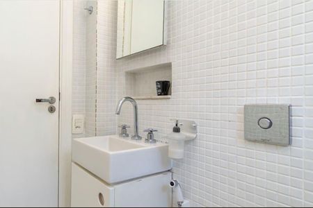 4_photo/94dce5a9fb.cc80a849dbb3670d-ATLAS-0e92e37b-8f33-482c-a538-6a75ad414783.jpg de apartamento à venda com 2 quartos, 32m² em Cristo Rei, Curitiba