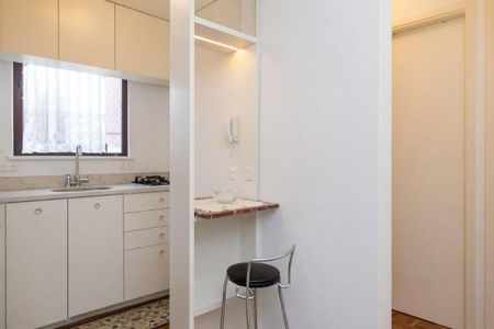 4_photo/94dce5a9fb.cc80a849dbb3670d-ATLAS-db07cbd3-78d5-483f-9151-30b0d9a87f57.jpg de apartamento à venda com 2 quartos, 32m² em Cristo Rei, Curitiba