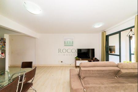 8_photo/94dce5aa01.26dc6cb80f3e86b0-ATLAS-0be313bb-1544-4e54-a83d-a816422d6106.jpg de apartamento para alugar com 1 quarto, 39m² em Jardim Botânico, Curitiba