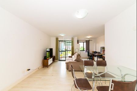 5_photo/94dce5aa01.26dc6cb80f3e86b0-ATLAS-26b4bea2-a65c-40c7-85f7-1db356aa76fa.jpg de apartamento para alugar com 1 quarto, 39m² em Jardim Botânico, Curitiba