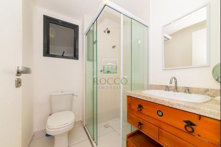 18_photo/94dce5aa01.26dc6cb80f3e86b0-ATLAS-d852cce8-48d1-430c-b176-31d6a8e10984.jpg de apartamento para alugar com 1 quarto, 39m² em Jardim Botânico, Curitiba