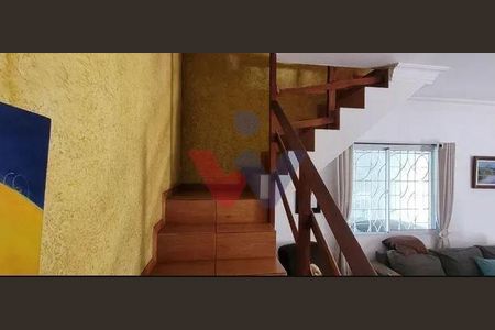 3_photo/94dce5aa8f.e9bc35269128f7e8-ATLAS-ccf11ec9-d08c-49cd-9704-ee07548c9c6c.jpg de casa à venda com 4 quartos, 300m² em Jardim Botânico, Curitiba