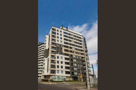 2_photo/94dce5ab0b.6d5daed2dc9a3297-ATLAS-4ff1452a-edb3-4604-a9e0-461b6774f6a5.jpg de apartamento à venda com 3 quartos, 103m² em Cristo Rei, Curitiba