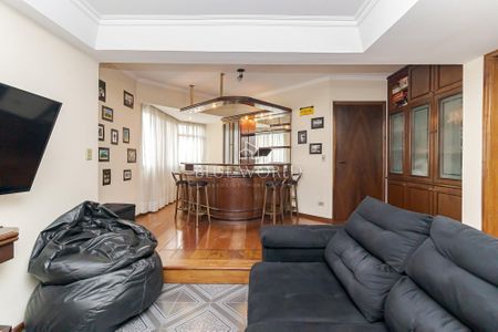 19_photo/94dce5ab0b.7954feb32d1ae247-ATLAS-1c36ca03-8011-4e84-bcf5-dcca47f1456e.jpg de apartamento à venda com 4 quartos, 170m² em Cristo Rei, Curitiba