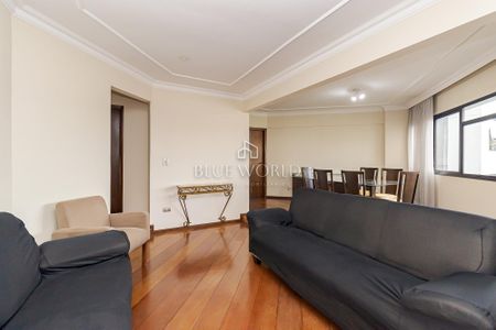 10_photo/94dce5ab0b.7954feb32d1ae247-ATLAS-4b2857d6-e746-4ed1-9823-10d97325e3d9.jpg de apartamento à venda com 4 quartos, 170m² em Cristo Rei, Curitiba