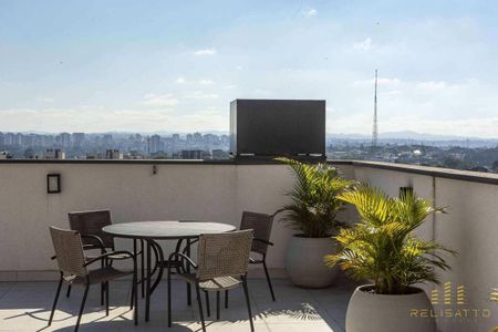 10_photo/94dce5ab0b.96e81d73ac213d8c-ATLAS-9b283099-3a02-461c-aec2-fa7359a6359b.jpg de apartamento para alugar com 3 quartos, 129m² em Cristo Rei, Curitiba