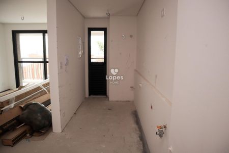 2_photo/94dce5ab49.9e804ecd4aae1cf9-ATLAS-09dd4be8-4aec-4c76-982a-c444a5b8309b.jpg de apartamento à venda com 3 quartos, 81m² em Cristo Rei, Curitiba