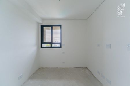 50_photo/94dce5ab49.9e804ecd4aae1cf9-ATLAS-3a1fcf9e-a928-460d-957f-ed201501f8ad.jpg de apartamento à venda com 3 quartos, 81m² em Cristo Rei, Curitiba