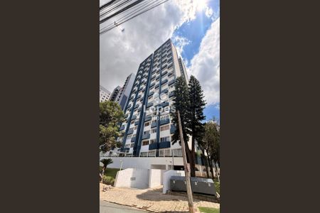 5_photo/94dce5ab63.bcbafa2fcc608b2c-ATLAS-23941d6e-3b38-4f10-85f8-4e7f8cd280c1.jpg de apartamento à venda com 2 quartos, 73m² em Cristo Rei, Curitiba