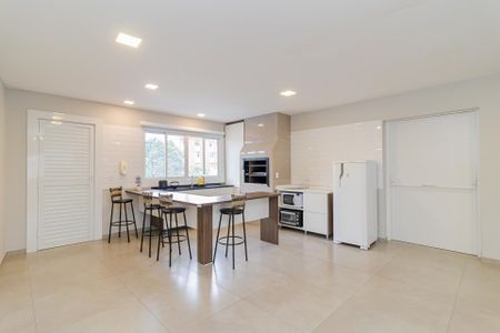 26_photo/94dce5ab65.1ae889f65e256c2c-ATLAS-949721bc-a7fc-4497-b705-6b3c8f6d5cc2.jpg de apartamento à venda com 2 quartos, 42m² em Cristo Rei, Curitiba