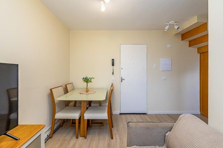 1_photo/94dce5ab65.1ae889f65e256c2c-ATLAS-ce993060-a643-4b4c-84b2-30e253c70abb.jpg de apartamento à venda com 2 quartos, 42m² em Cristo Rei, Curitiba