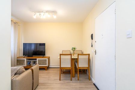 2_photo/94dce5ab65.1ae889f65e256c2c-ATLAS-e1698f55-7f11-472c-b36b-b86f50524a3c.jpg de apartamento à venda com 2 quartos, 42m² em Cristo Rei, Curitiba