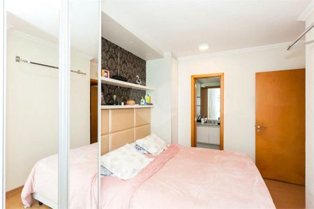 42_photo/94dce5ab6b.aafc750051720c32-ATLAS-db01cf7a-fda4-486a-8440-82eb447877bd.jpg de apartamento à venda com 3 quartos, 103m² em Cristo Rei, Curitiba