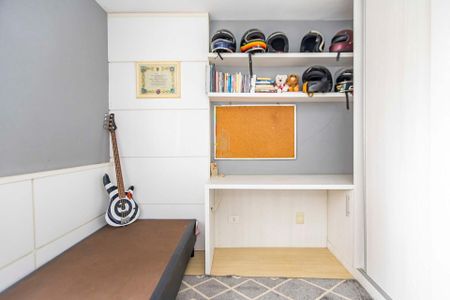 4_photo/94dce5ab75.7a37549eceeba21f-ATLAS-193e99c2-0146-454e-93e9-cf155ec4990d.jpg de apartamento à venda com 3 quartos, 87m² em Cristo Rei, Curitiba