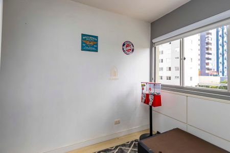 8_photo/94dce5ab75.7a37549eceeba21f-ATLAS-afbc8582-08b4-480e-aa5a-7727fe1e35d1.jpg de apartamento à venda com 3 quartos, 87m² em Cristo Rei, Curitiba