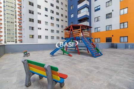 41_photo/94dce5ab75.c709682554cfcaa6-ATLAS-227252e1-efc5-45be-92be-4b44ae5c1f5f.jpg de apartamento à venda com 2 quartos, 67m² em Cristo Rei, Curitiba