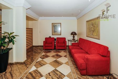 4_photo/94dce5ab7b.15f4a19d538e62fb-ATLAS-ac136e75-42e0-48f4-b9de-5b1f2507494b.jpg de apartamento à venda com 2 quartos, 67m² em Cristo Rei, Curitiba