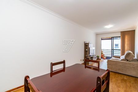 4_photo/94dce5ab7b.c4db1aa04d1df20c-ATLAS-f5b7f636-c069-49f7-bc74-e83fd297aa08.jpg de apartamento à venda com 2 quartos, 70m² em Cristo Rei, Curitiba