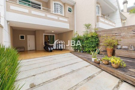 34_photo/94dce5ab97.fbcd7a2e7ac63d93-ATLAS-a1aef67e-a8ec-4123-89de-991bb39fbcf1.jpg de casa à venda com 0 quarto, 294m² em Cristo Rei, Curitiba