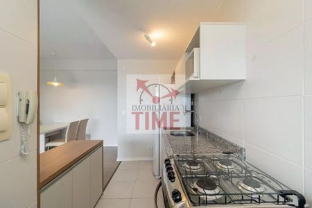 12_photo/94dce5aba7.2e40279ccf1e25e5-ATLAS-2363a972-b5d3-4ff3-a96e-3a972ed31773.jpg de apartamento à venda com 3 quartos, 77m² em Cristo Rei, Curitiba