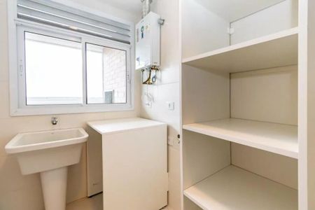 10_photo/94dce5aba7.8feafb339c2771ce-ATLAS-6499967e-4854-4806-b3f4-1217365059cd.jpg de apartamento para alugar com 2 quartos, 66m² em Cristo Rei, Curitiba